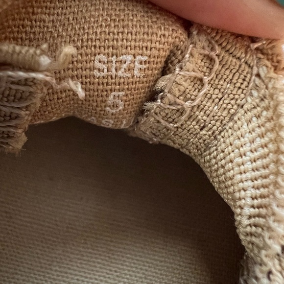 Cute Infant/Toddler Shoes Size 5 - Picture 9 of 9